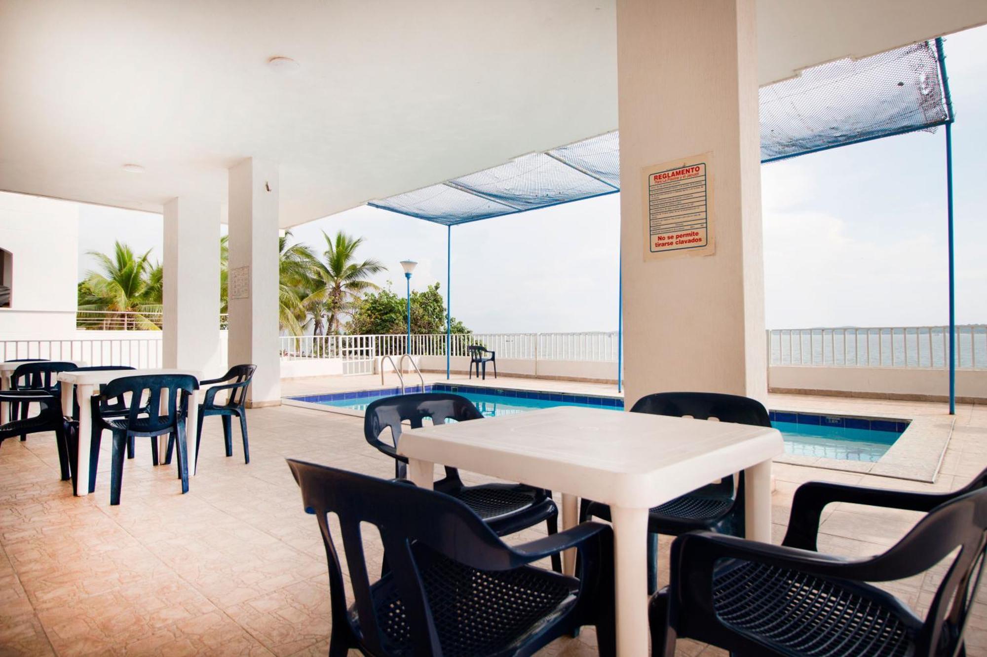 Caribbean Summer - Livin Colombia